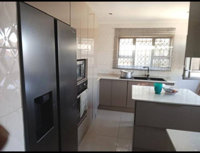 4 BEDROOM HOUSE FOR SALE IN HAMMERSDALE RURAL